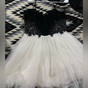 HOMCOMING dress